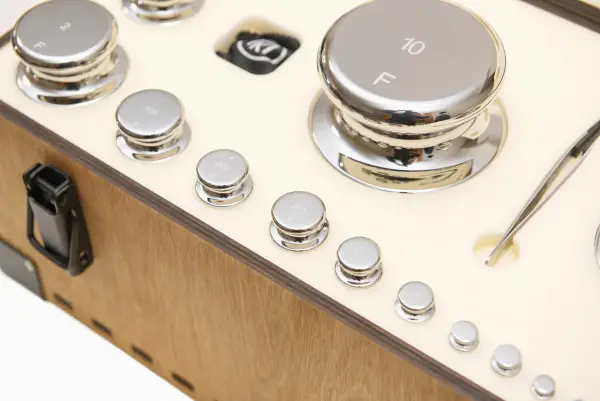 Набор гирь рабочих ГО-ПН-(1 г - 10 кг) класс точности E2